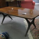 526 8541 COFFEE TABLE